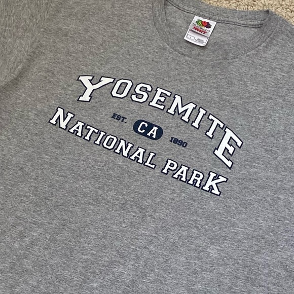 “YOSEMITE” 💙 SUPER COOL 😎 FOTL GRAPHIC T-SHIRT - Picture 5 of 16